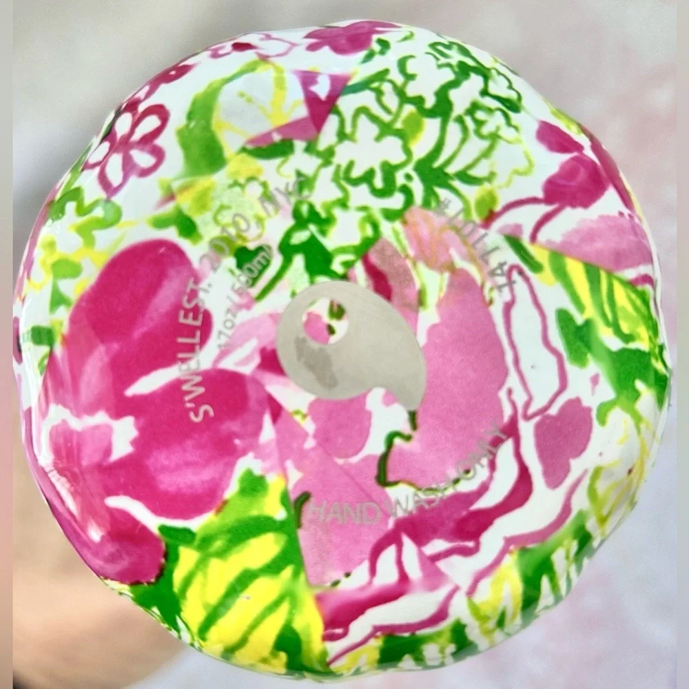 Swell x Lilly Pulitzer In the Groves Water Bottle 17oz Floral Lion Pink